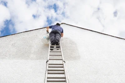 Peinture extérieure à Jouques — façades et ravalement